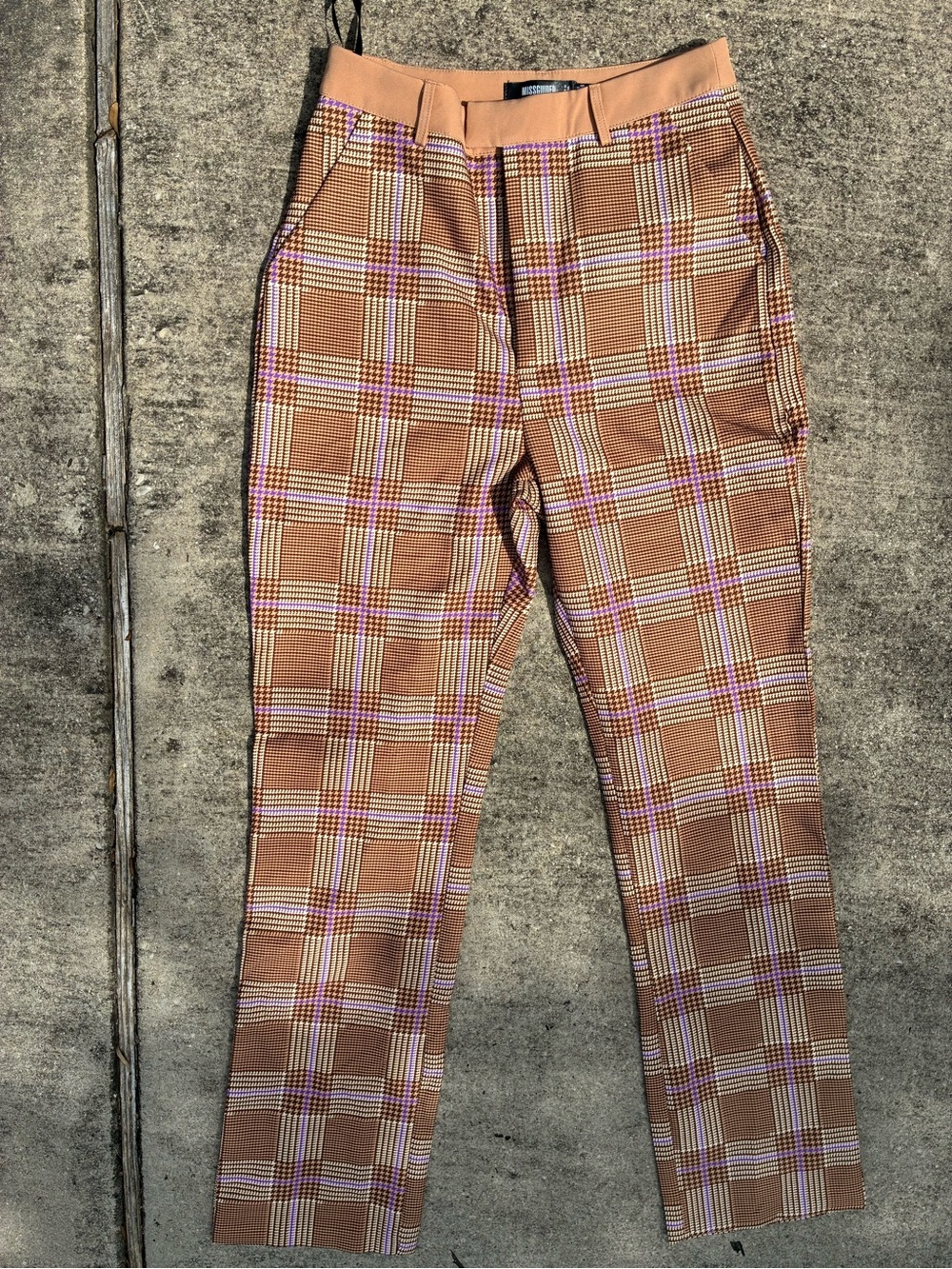 Missguided Straight Leg Plaid Pants in Brown and Cream with Pink Accents Size 4